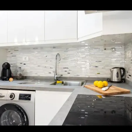 Paraiso H7 شقة بالم مار